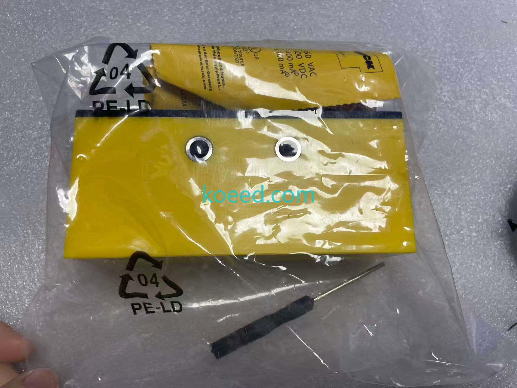 NI30-Q130-ADZ30X2-B1131 42100 - Product View